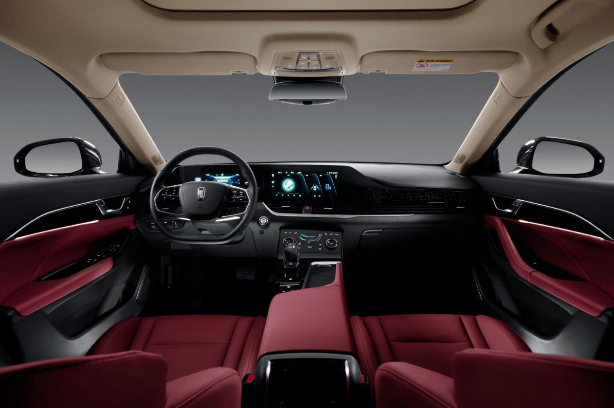 奔腾B70B级suv,奔腾b70紧凑型轿车