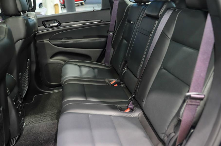 jeep大切诺基是硬派越野车吗,jeep大切诺基可以硬派越野吗