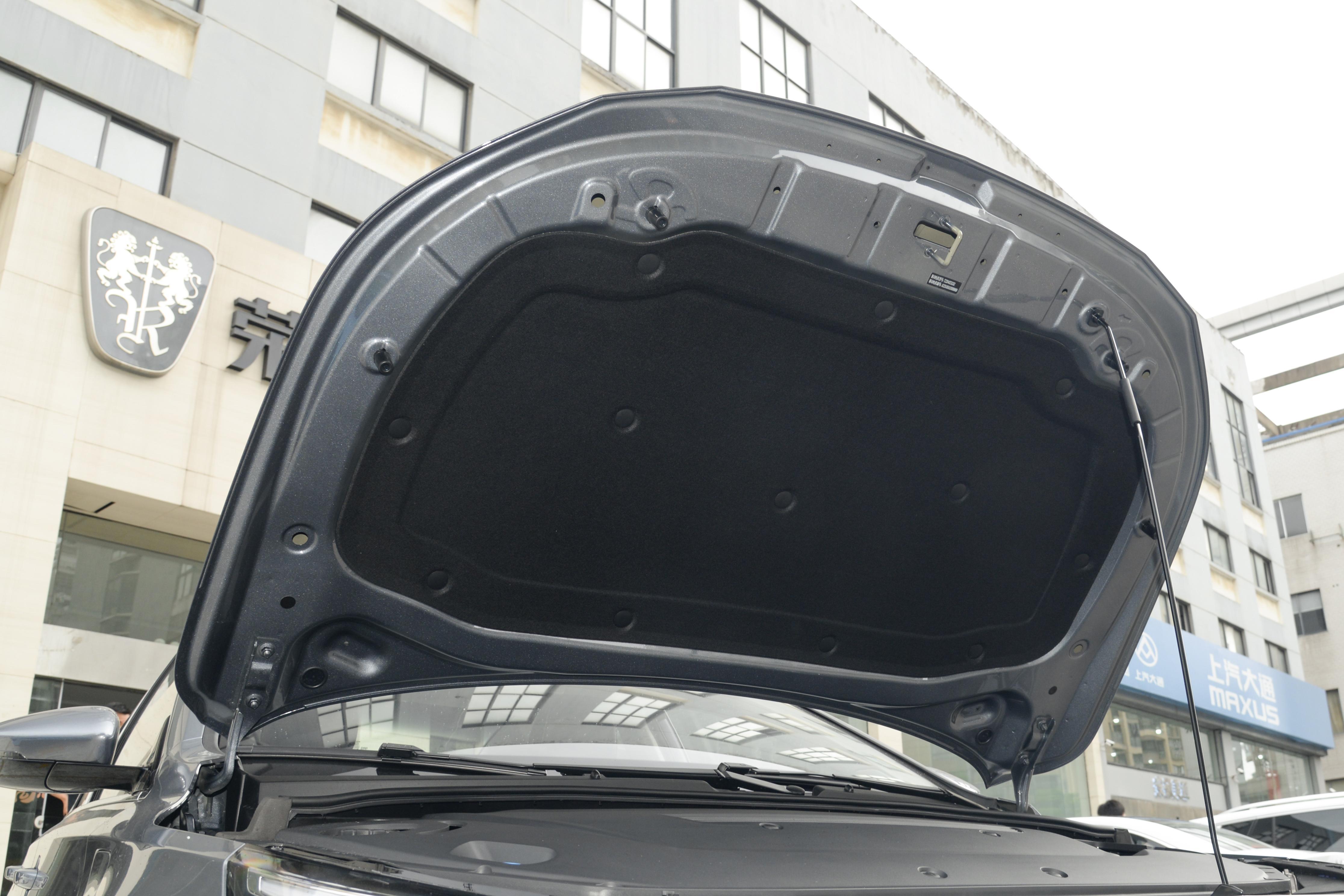 荣威i6ev纯电动,高颜值大空间配置好荣威i6maxev