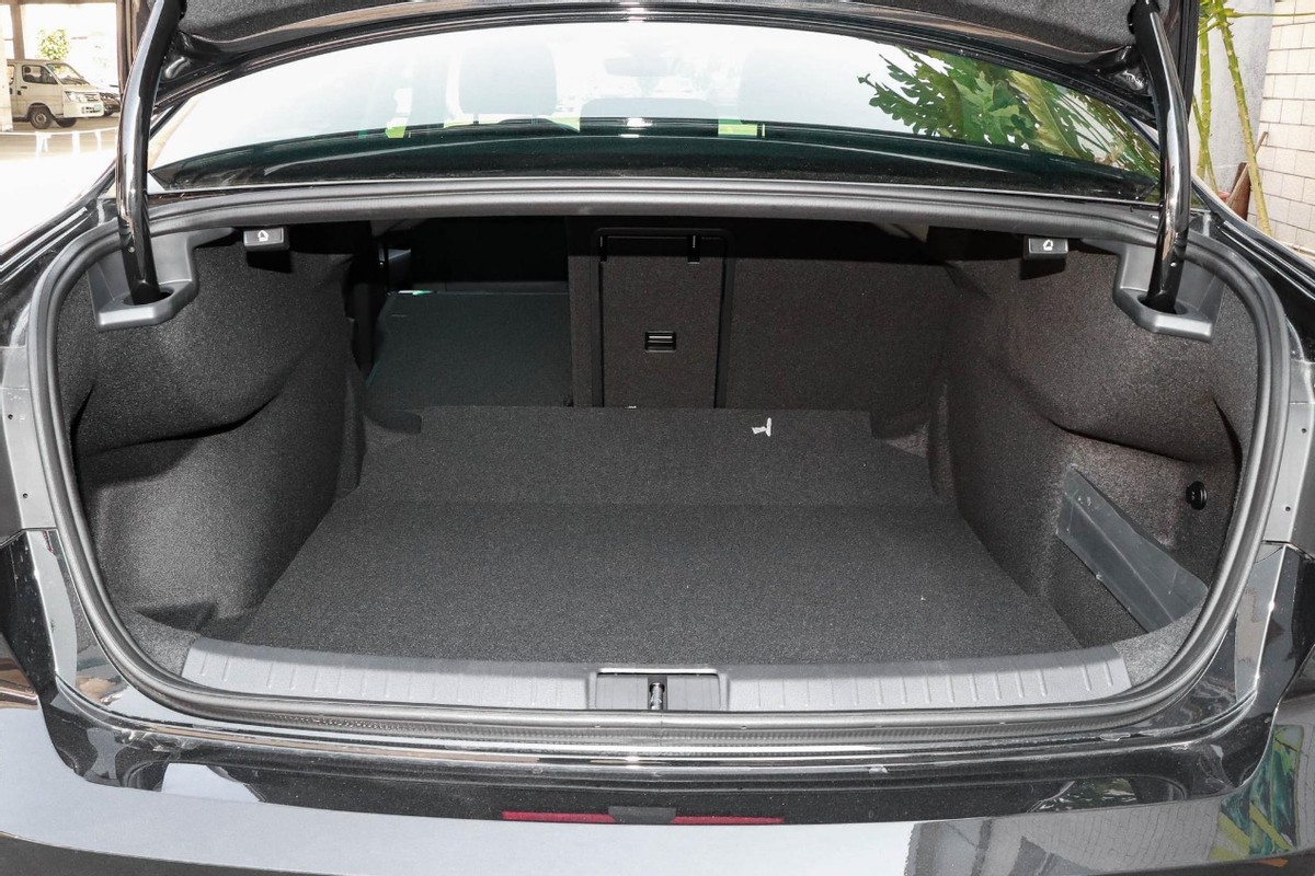 体验大众迈腾380旗舰版,体验迈腾330豪华