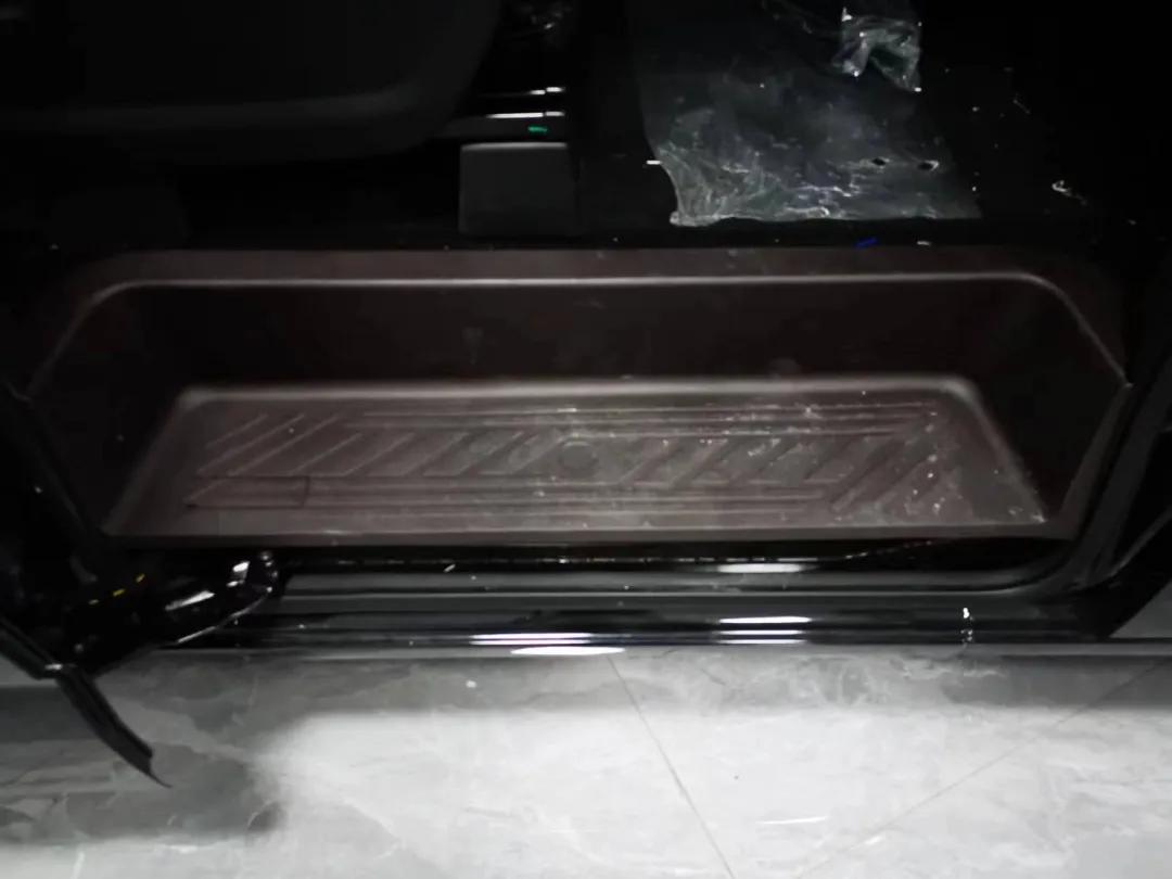 锐胜王牌m7电动中门安装教程,北汽王牌m7电动版