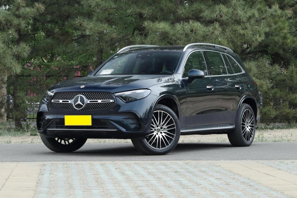 奔驰glc2024款7座测试,全新2023款奔驰glc实车