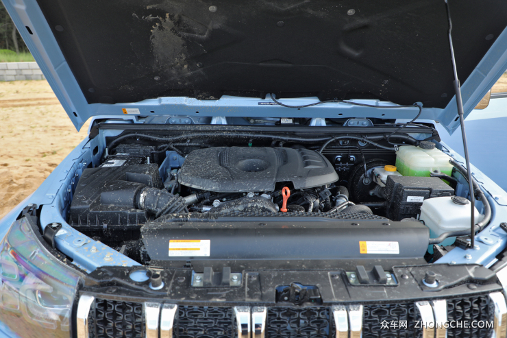 硬派越野bj40,硬派越野进无人区视频