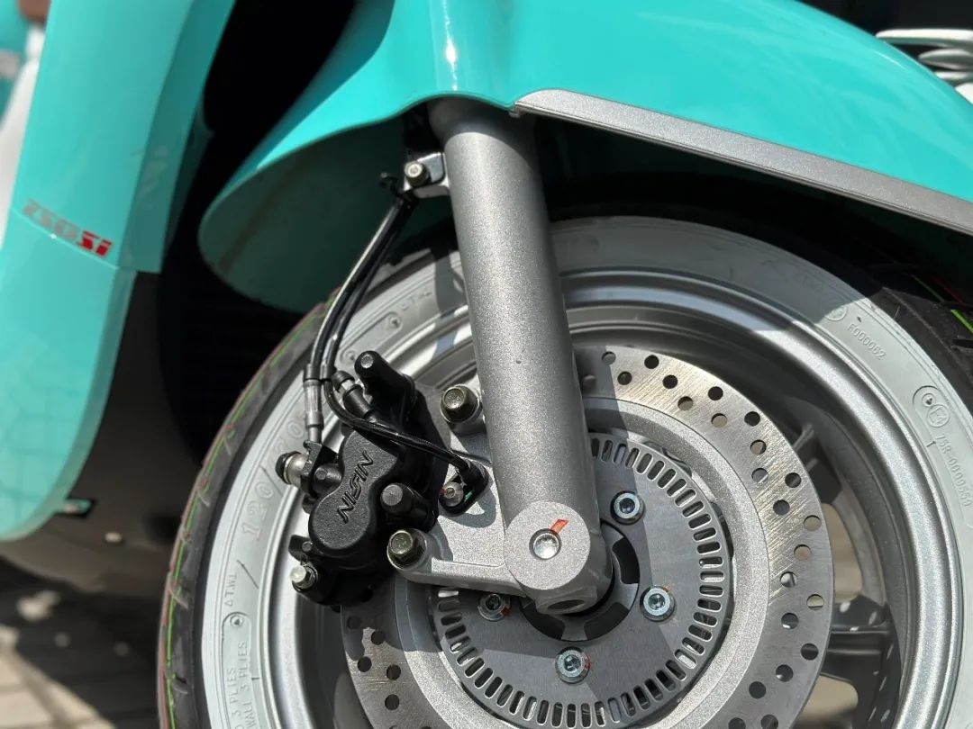 维多利亚sixties250颜色,维多利亚sixties250si和姜戈哪个好