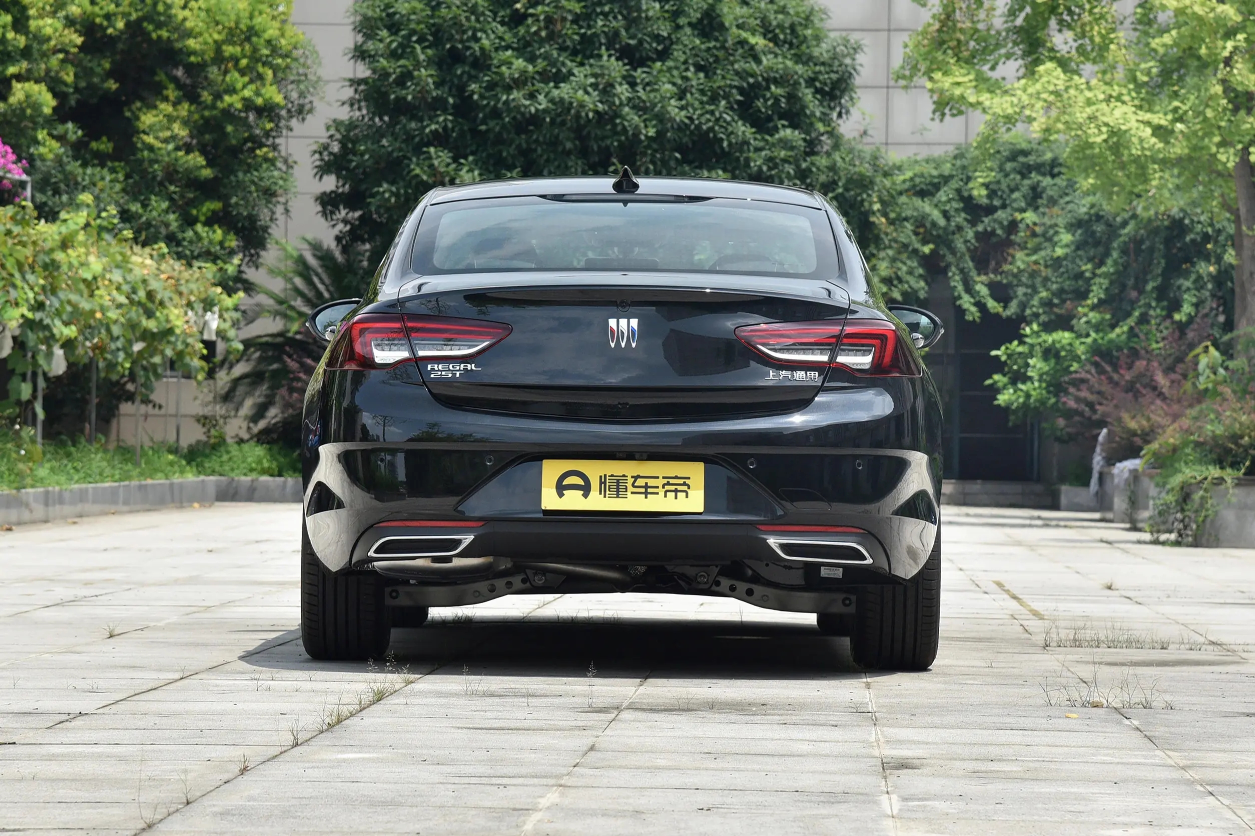 新款别克君威到底值不值得入手,美系别克君威2.0