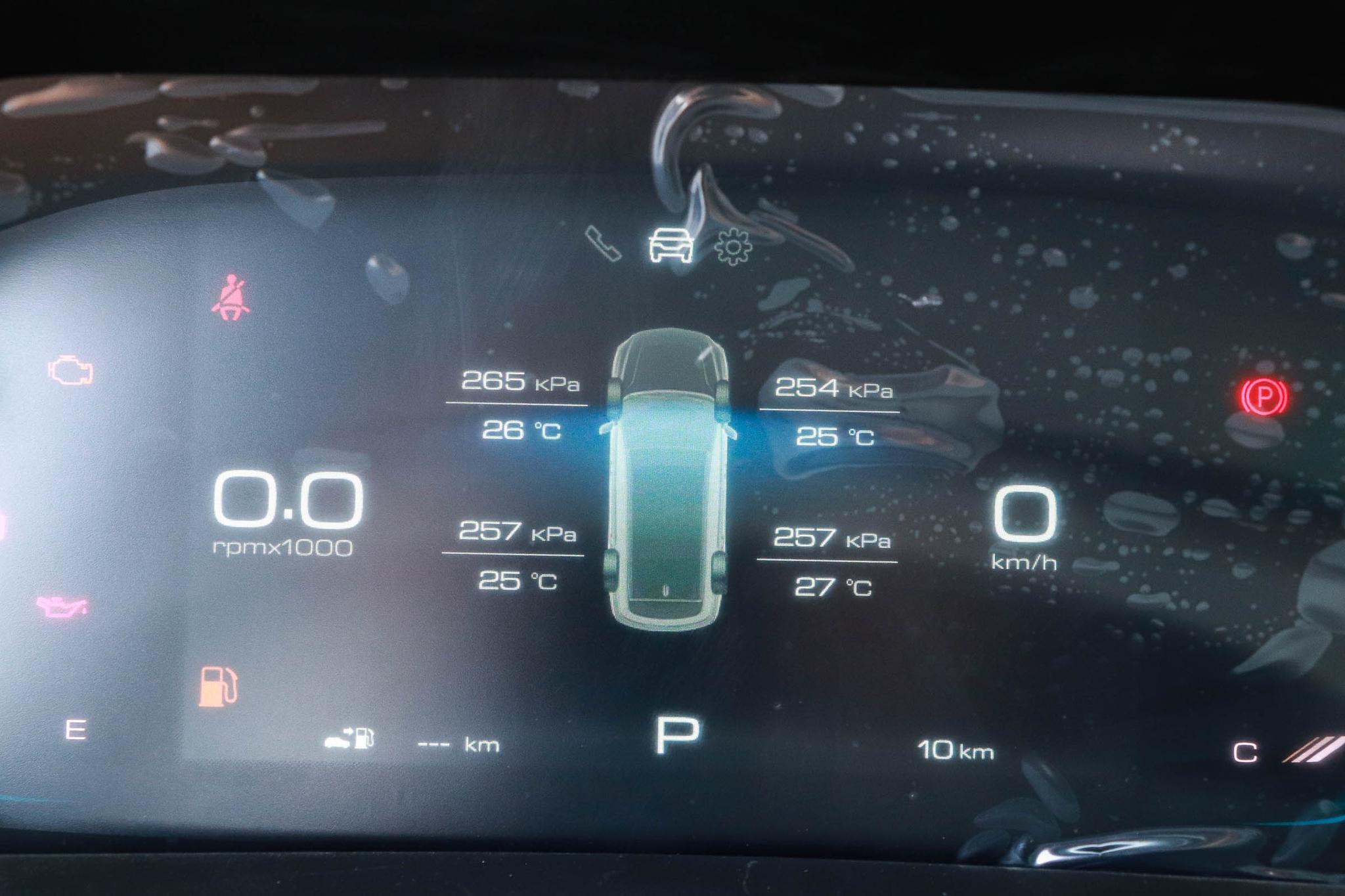 这2款mpv空间实用油耗低,家用空间大省油耐操的5座mpv