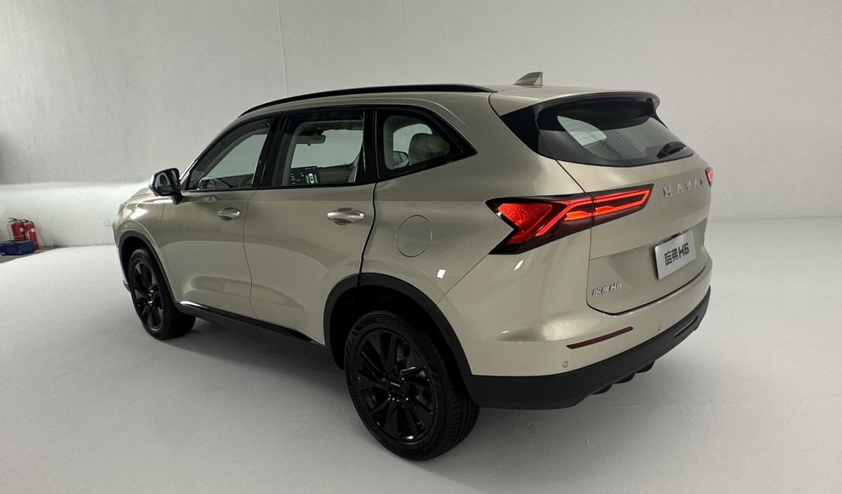 哈弗h6第三代max和superm区别,第三代哈弗h61.5tmax落地价