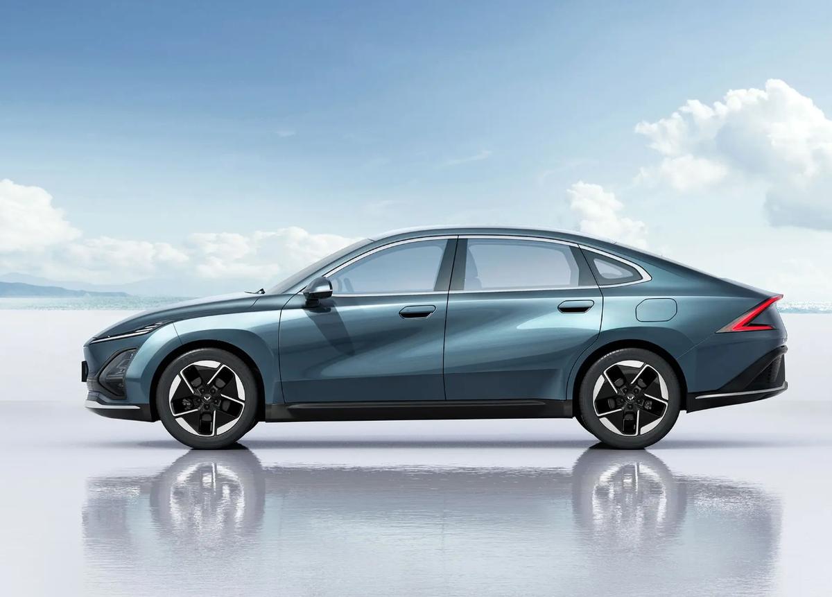 五菱星光ev15万,五菱汽车星光ev首付5万