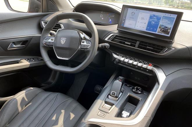 2018款标致4008是8at变速箱吗,标致40086at与8at