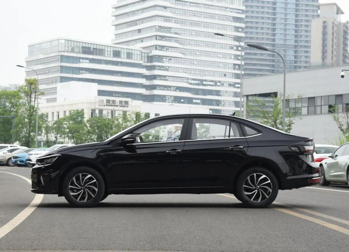 上汽大众朗逸新锐手动怎么样,上汽大众朗逸新锐几缸