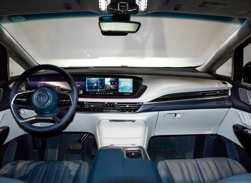 别克挑战埃尔法,别克世纪完胜埃尔法