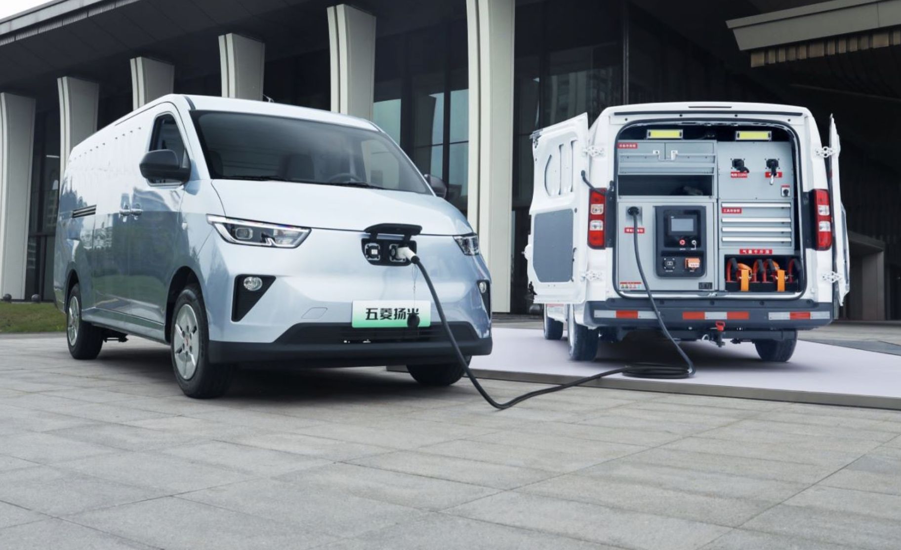 五菱扬光新能源预计售价,五菱扬光新能源冷藏车