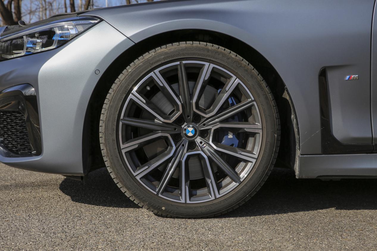 有没有必要买六缸车,有没有必要买六座或七座车