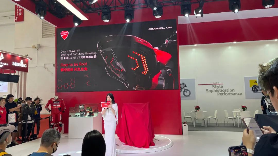 最新款v4大魔鬼,2019款v4