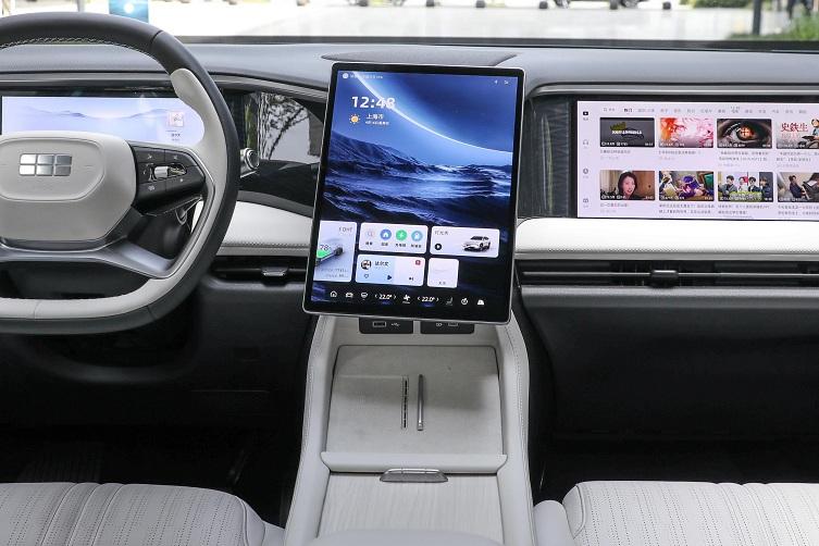 银河l7的驾驶感受与理想汽车对比,24款银河l7缺点与不足