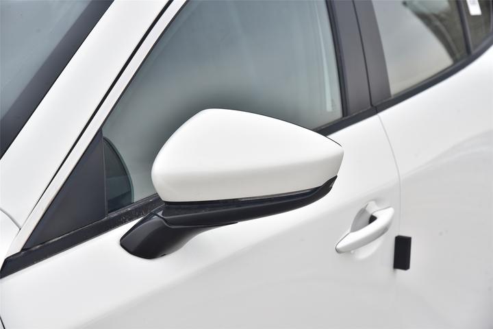 马自达3昂克赛拉车门下沉修复,马自达3昂克赛拉车内怎么操作