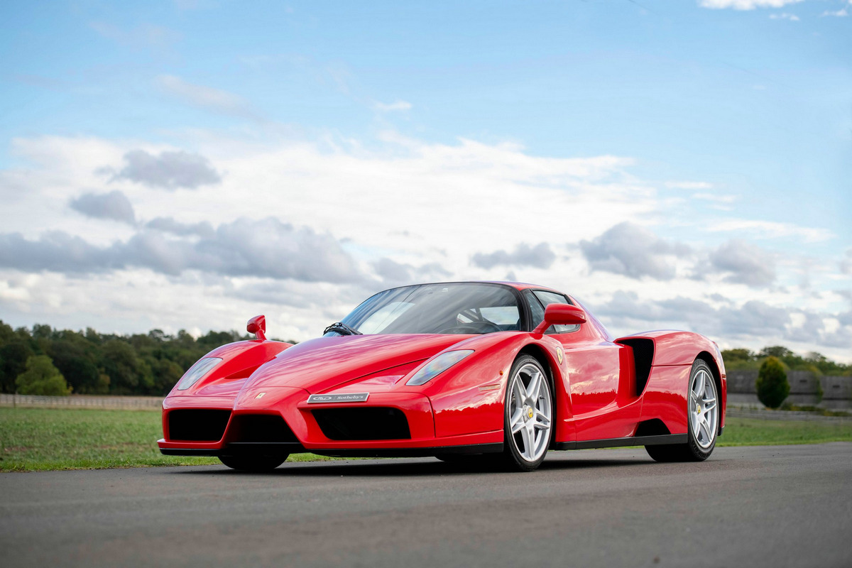 总价值4500万美元！同一人座驾，18台经典车型将在RM苏富比拍卖