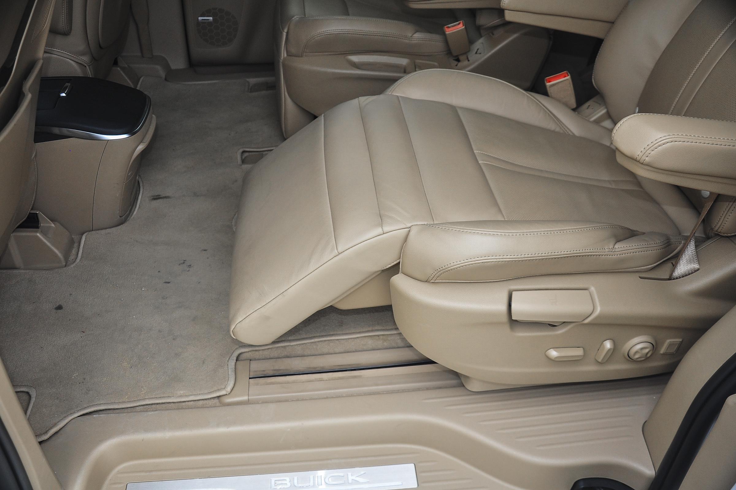 为什么路上看到那么多gl8,路上gl8