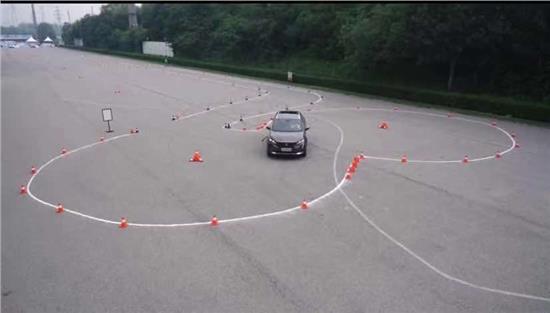 标致40082022款试驾视频,最极致的美感体验全新标致4008