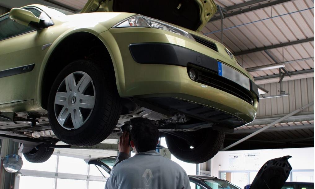 10个汽车常见故障灯,100个常见汽车故障与维修