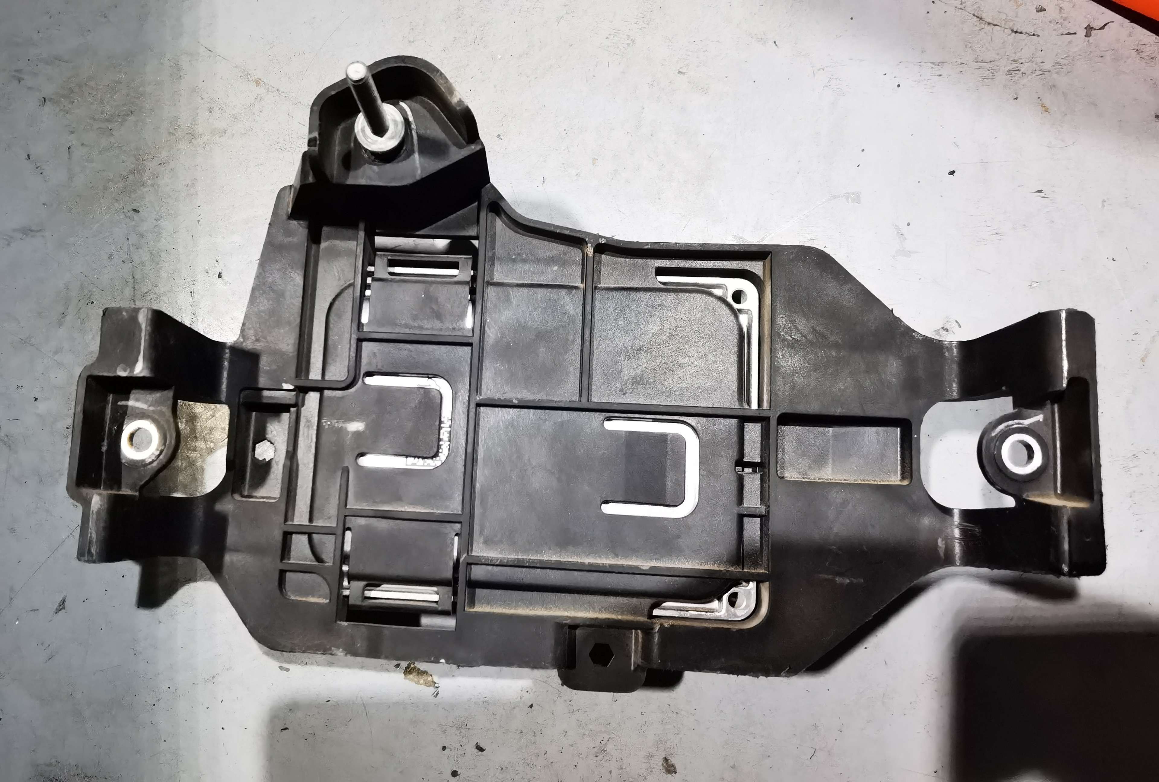 探界者9at变速箱是什么牌子,探界者九速变速箱故障