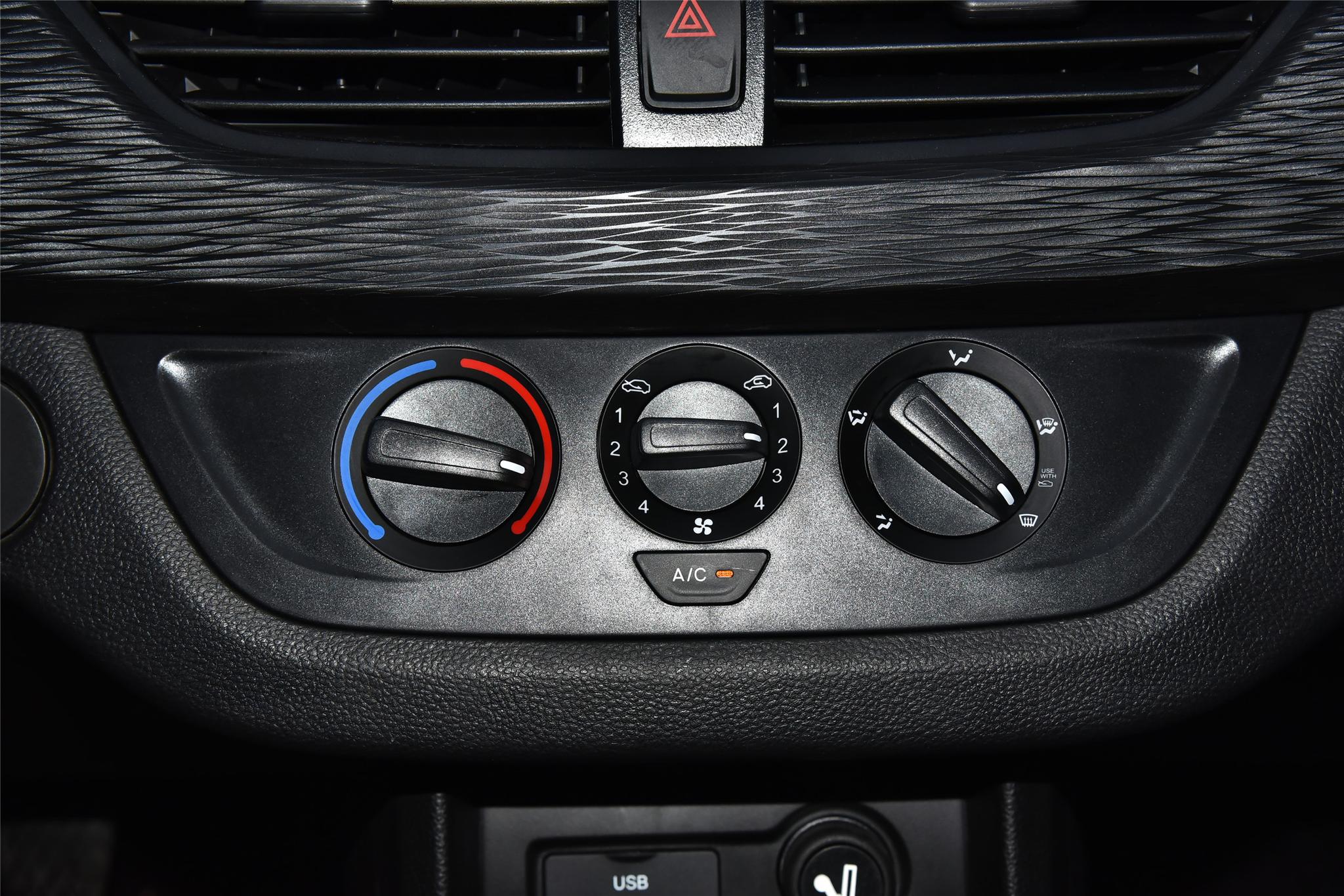 2018年买的宝骏310手动挡是哪一款,选一款好开耐用的性能车