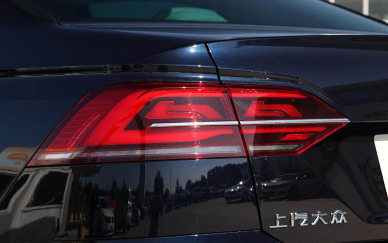 奥迪a6l不到30万落地,1万不到的二手车奥迪a6