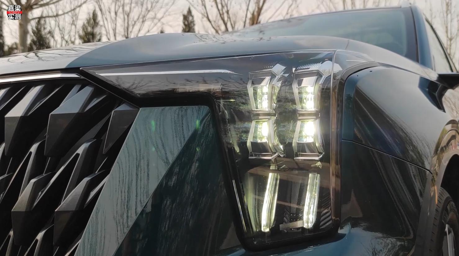 广汽传祺2022gs8四驱至尊版,广汽传祺gs8四驱七座试驾