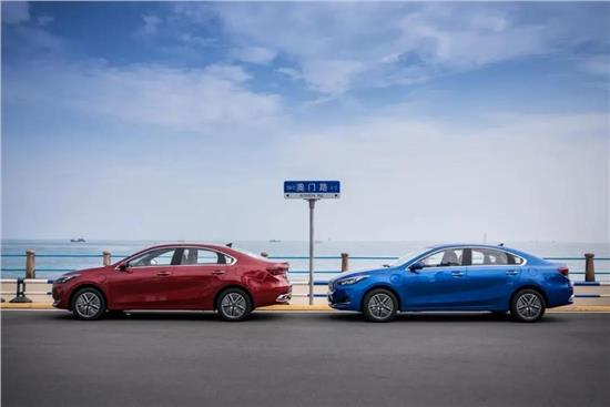 汽车报警器无缘无故响是怎么回事,汽车报警器无缘无故报警怎么处理