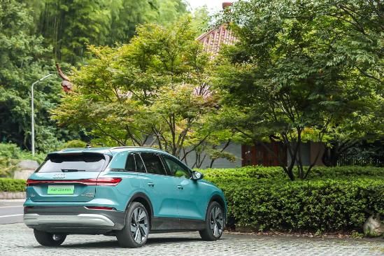 q5e续航实测,奥迪q5下雪天性能测试