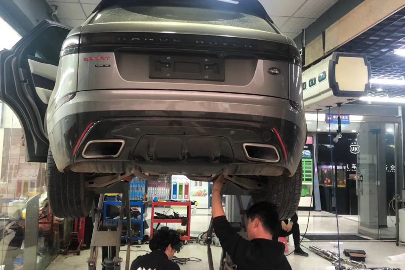 揽胜星脉原车运动排气,揽胜星脉提升车身高度