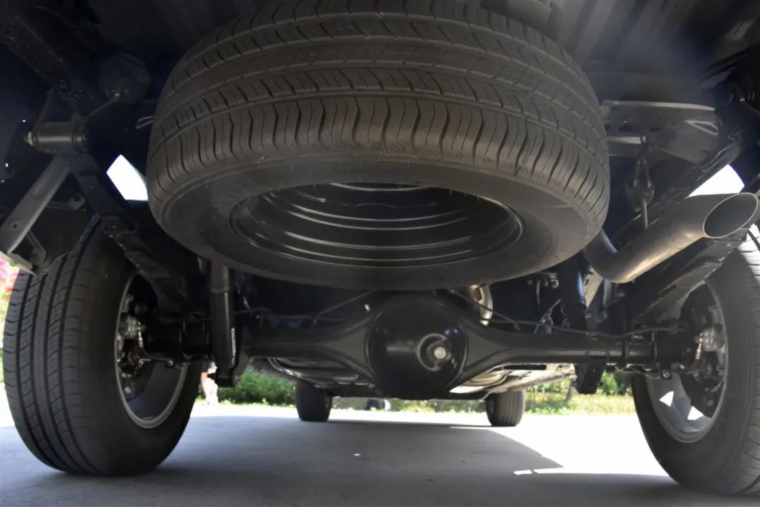 长城金刚炮手动挡四驱视频,长城金刚炮落地价自动挡试驾