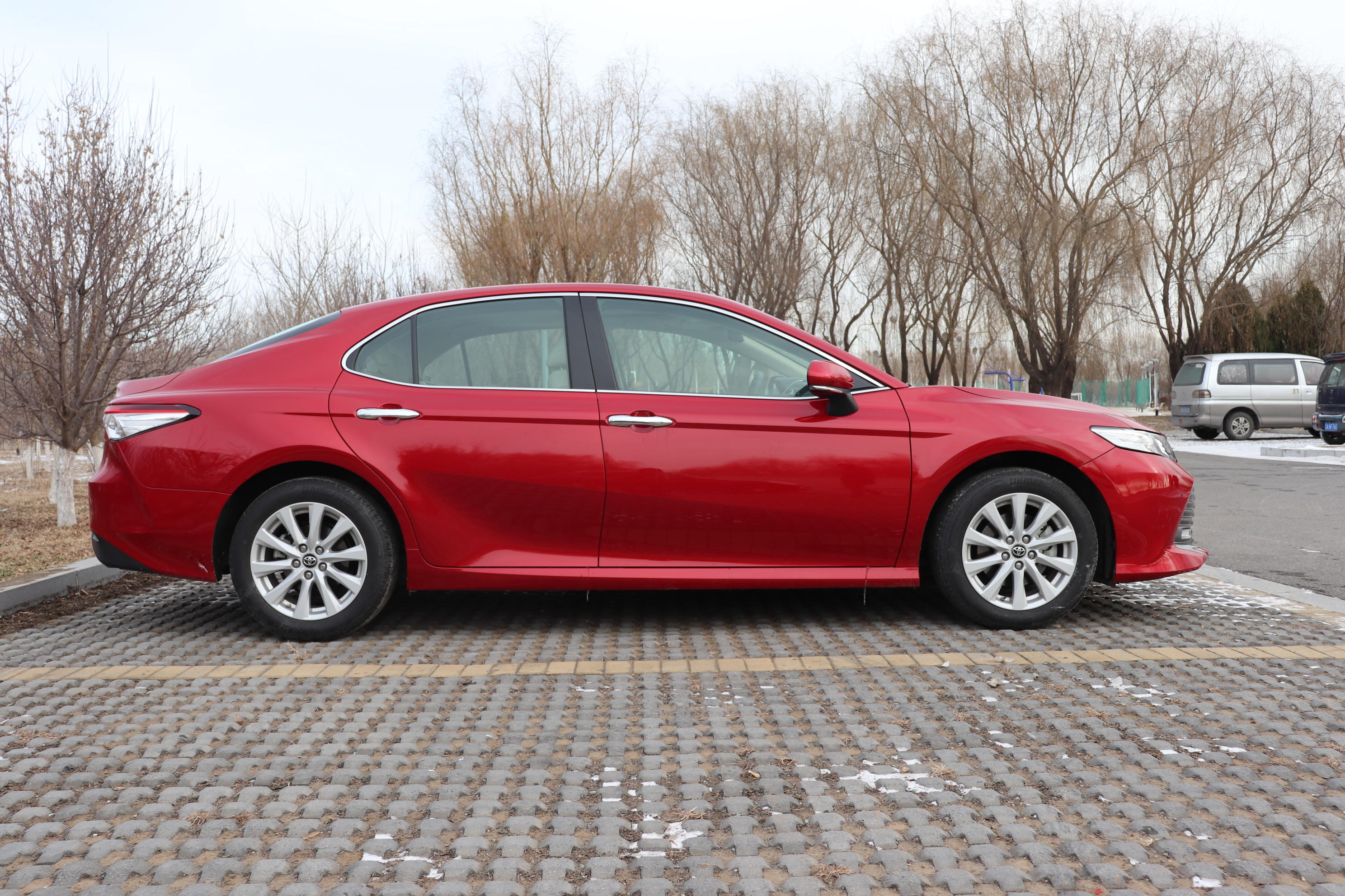 丰田凯美瑞二手车推荐家用,丰田凯美瑞2.5s锋尚版二手多少钱