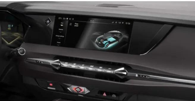 堪称“垫底”的豪华品牌，手握三款新车，DS到底还有没有活路？