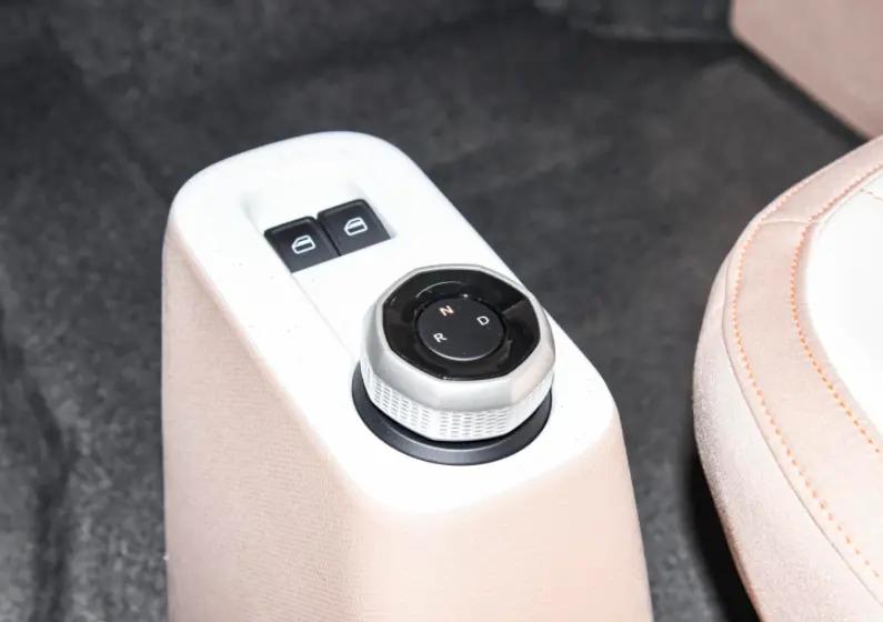 吉利熊猫mini耐力熊对比五菱mini,长安糯玉米对比熊猫mini五菱