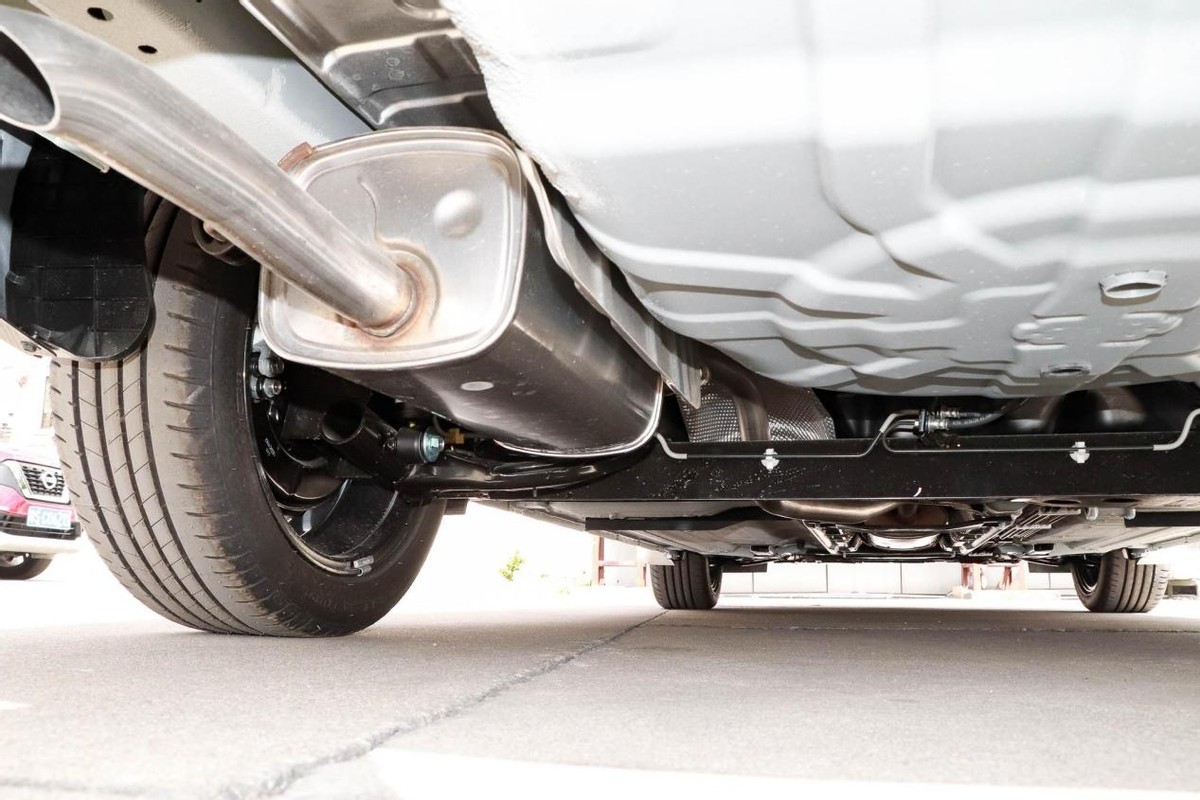 日产蓝鸟油耗7.5正常吗,2007款日产蓝鸟油耗接近10个油