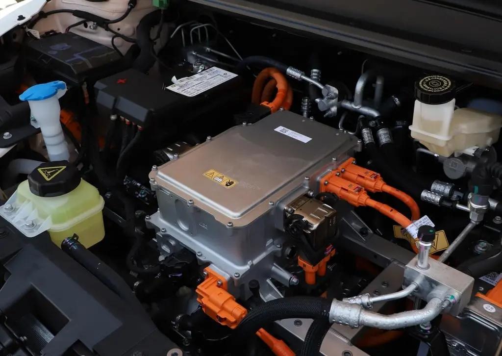 标配主动刹车,23款欧拉芭蕾猫优惠6万