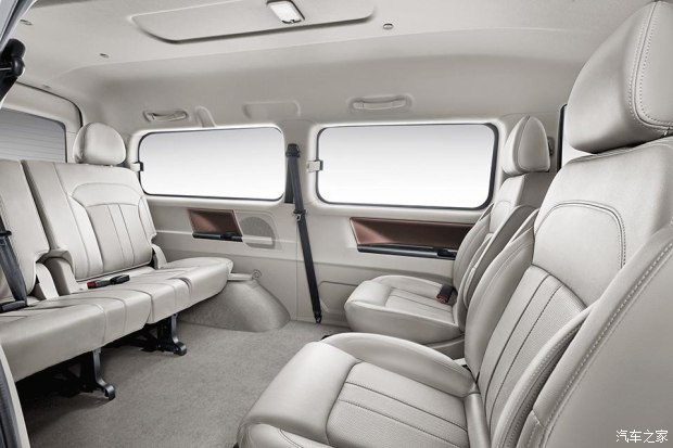 菱智m5ev新能源汽车硬核购车指南,油价5元以下