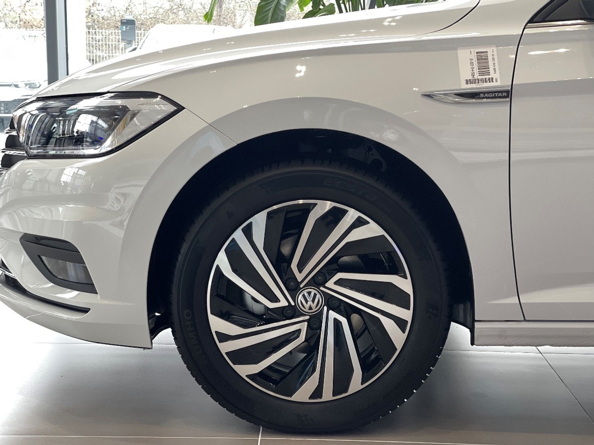 2023款速腾1.5保养费,23款速腾1.5t超越版首次保养