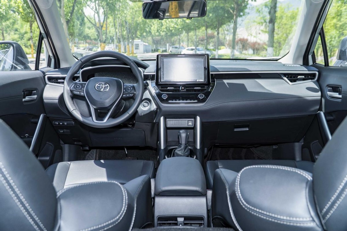 日系省油但不安全,日系车卡罗拉优缺点