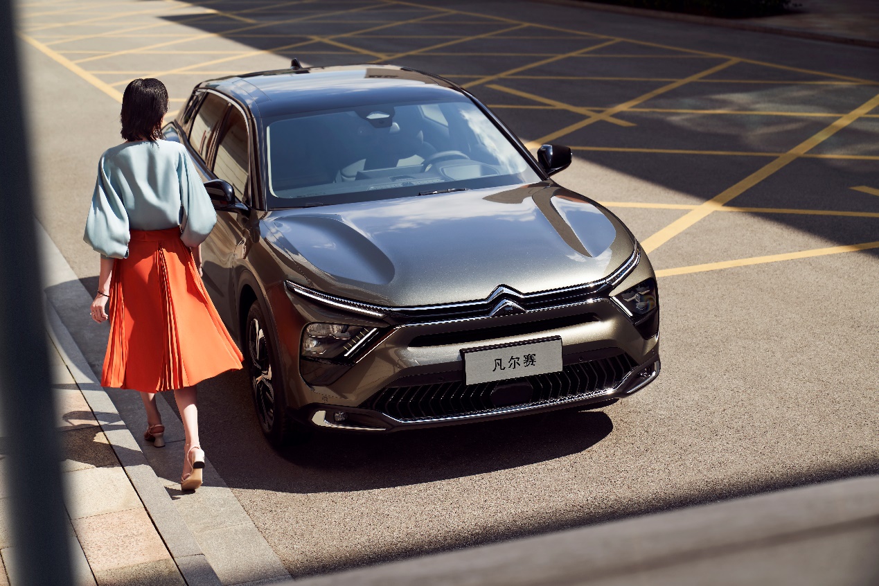 凡尔赛c5x零首付月供多少,凡尔赛c5x裸车有优惠吗