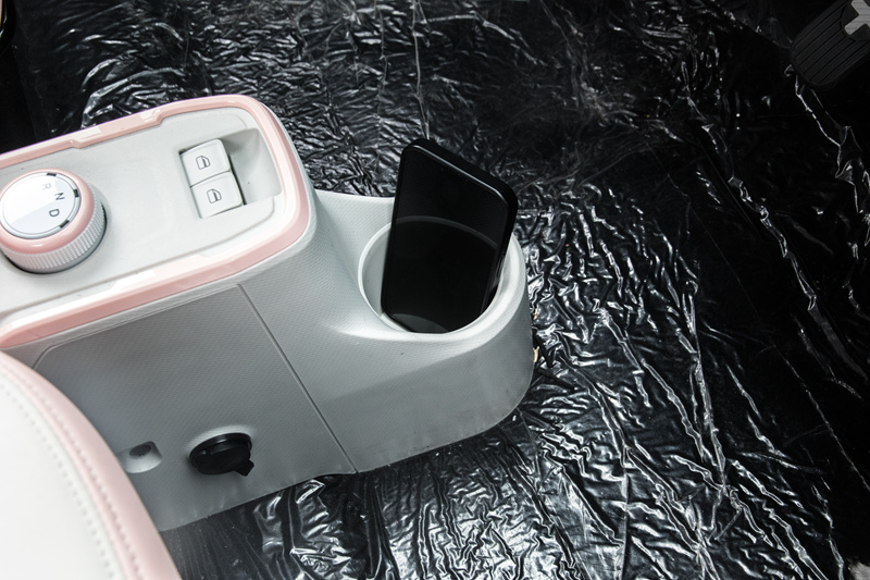 5万左右纯电代步小车,QQ冰淇淋·桃欢喜带来哪些惊喜呢?