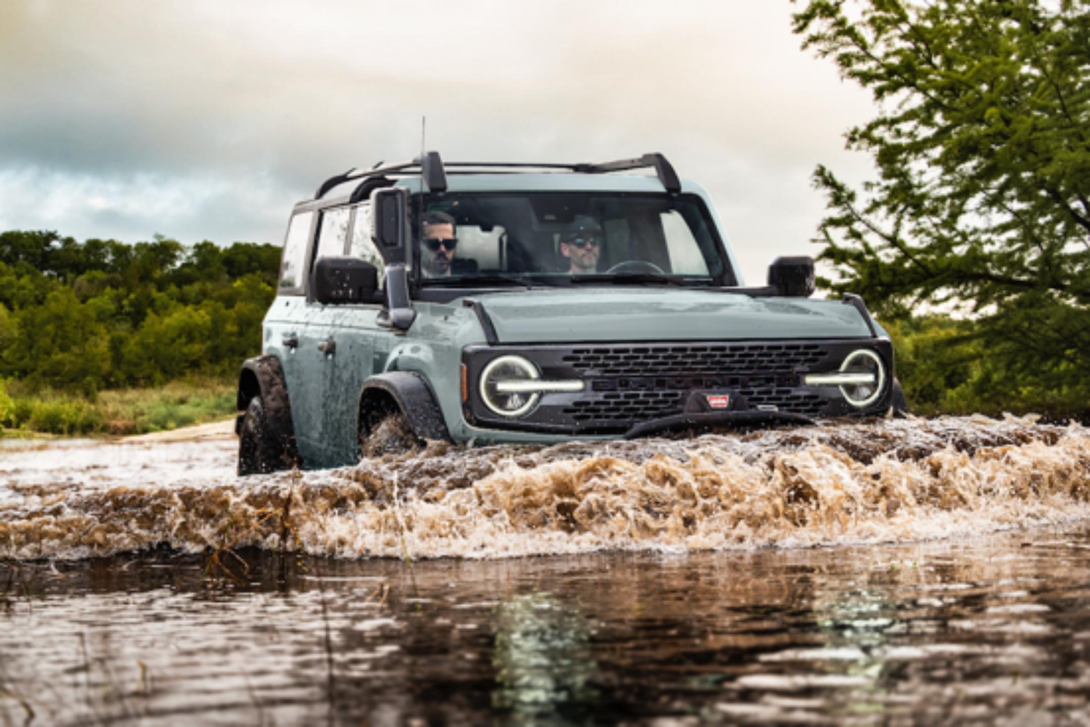福特烈马fordbronco落地多少,fordbronco中文正式命名福特烈马