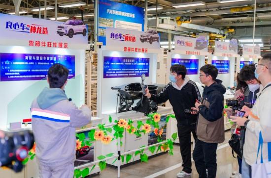 c6雪铁龙硬核测评,雪铁龙C6热销场面