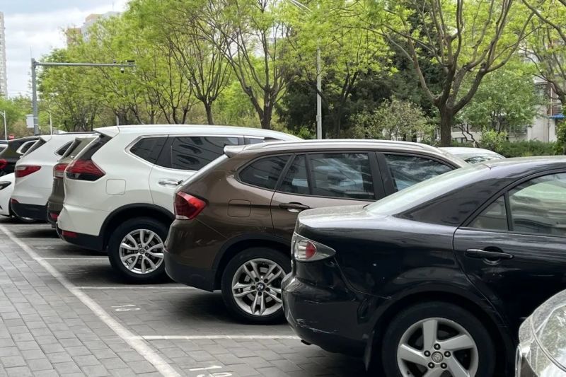 4s店旧车置换新车怎么保留车牌,旧车换牌后原车牌还能用吗