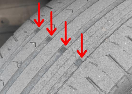 山地车轮胎什么时候换,汽车轮胎有细微裂纹需要换吗