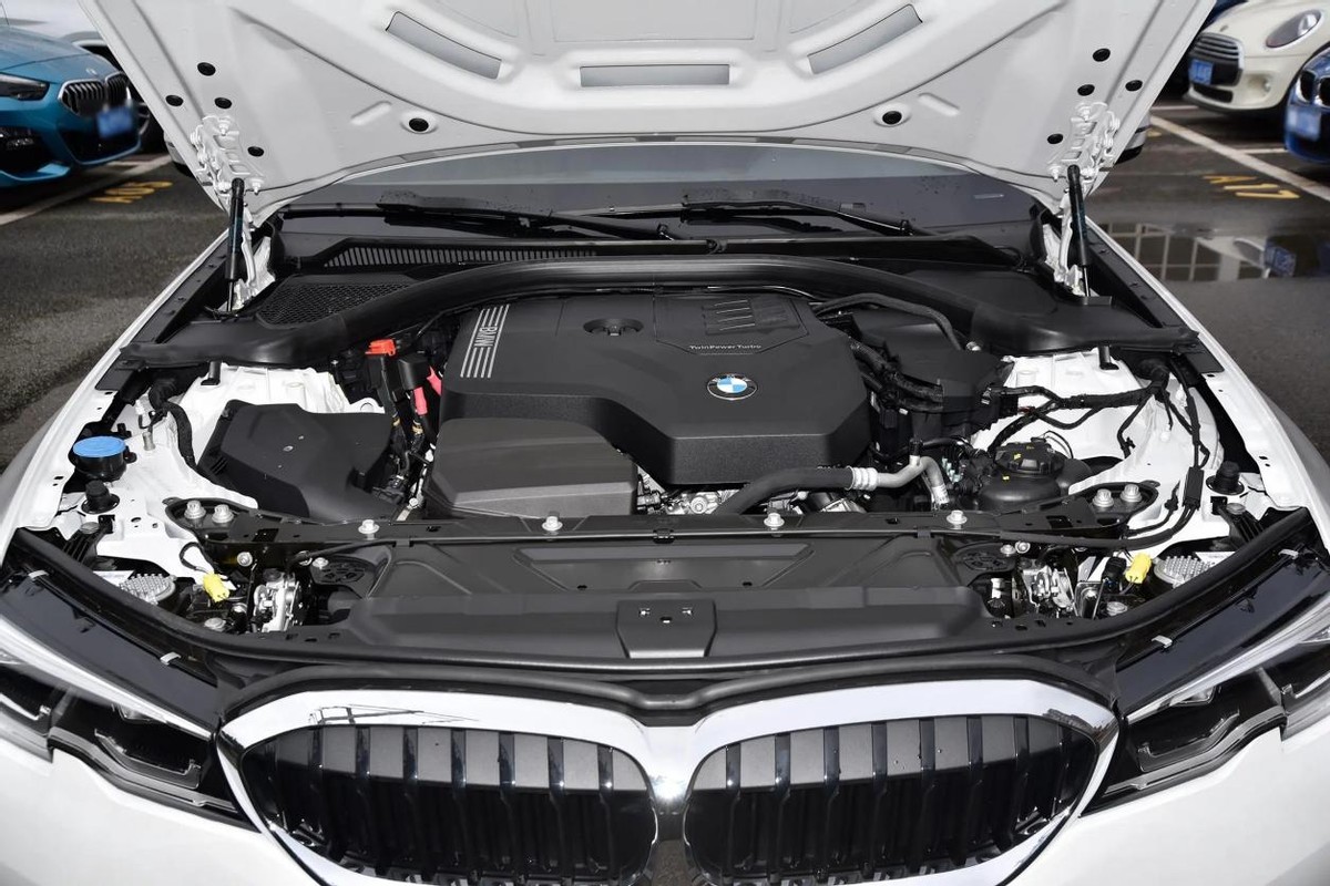 18款宝马320im运动套装值不值得买,最新宝马320i运动套装落地多少钱