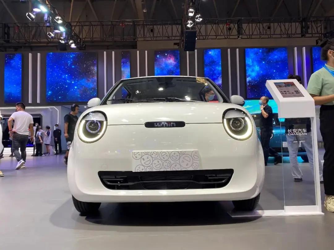 长安Lumin上班代步接娃放学,好工具