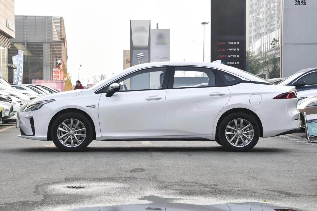 埃安aions炫580图片,埃安aions魅580外观怎么选