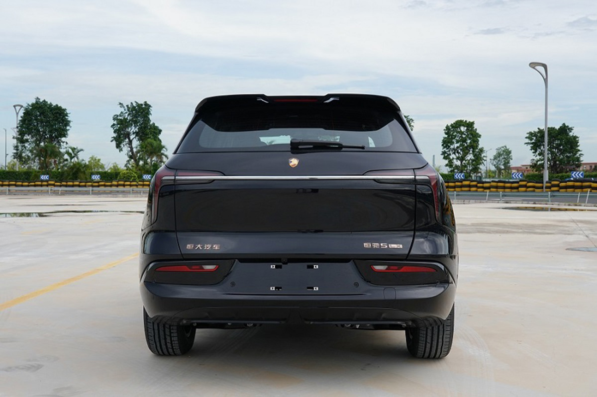 恒大首款电动车型恒驰5开始量产,恒大恒驰5车型